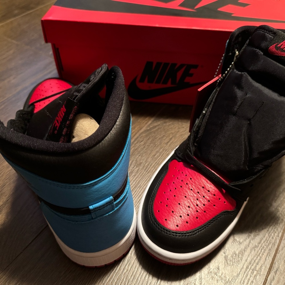 Women’s Air Jordan 1 High “UNC to CHI”
